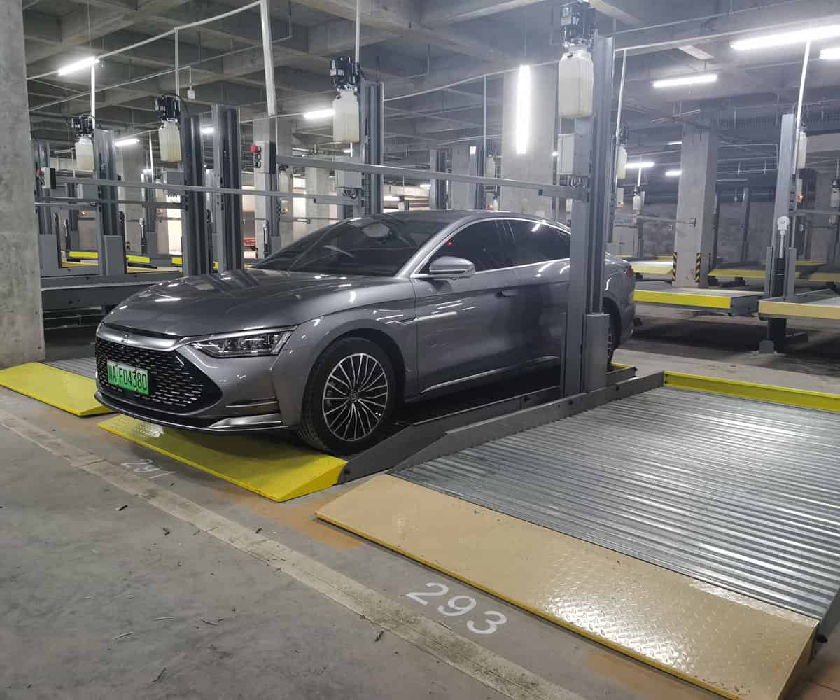 小區(qū)二層簡(jiǎn)易升降類(lèi)機(jī)械式停車(chē)設(shè)備